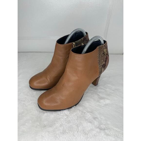 Tommy Hilfiger Womens Size 8.5 Brown Leather & Snake Print Ankle Boots - Picture 1 of 8